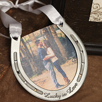 Lucky in Love Horseshoe