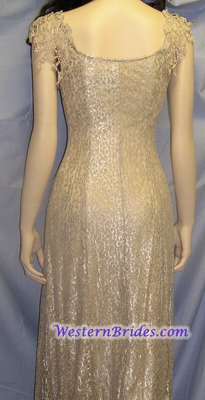 Vonda D Hanky Hem Dress in Tea