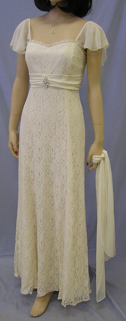 Vonda D Chiffon Sleeve Dress in Ivory