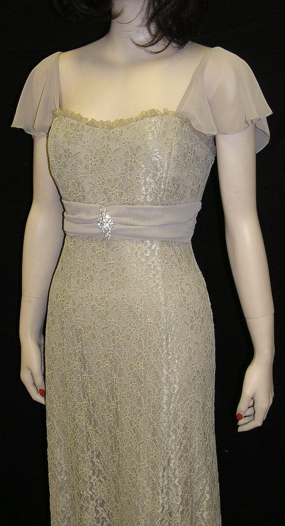 Vonda D Chiffon Sleeve Dress in Tea