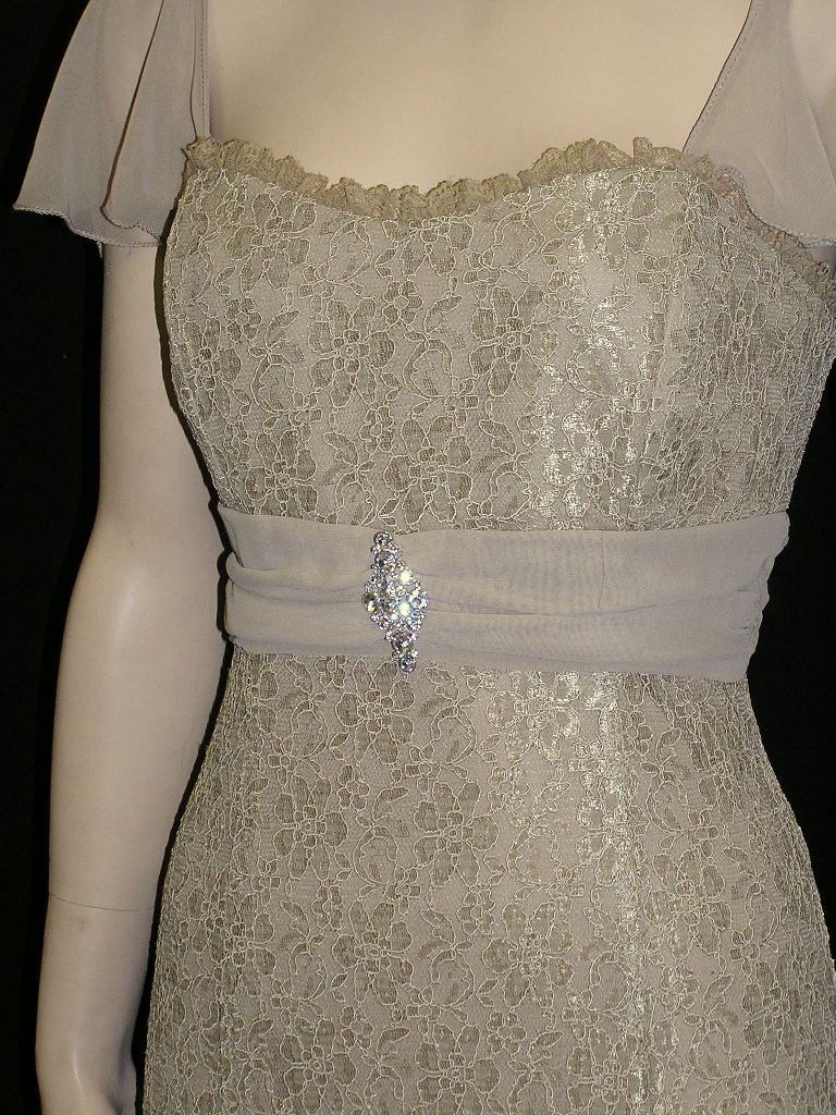 Vonda D Chiffon Sleeve Dress in Tea