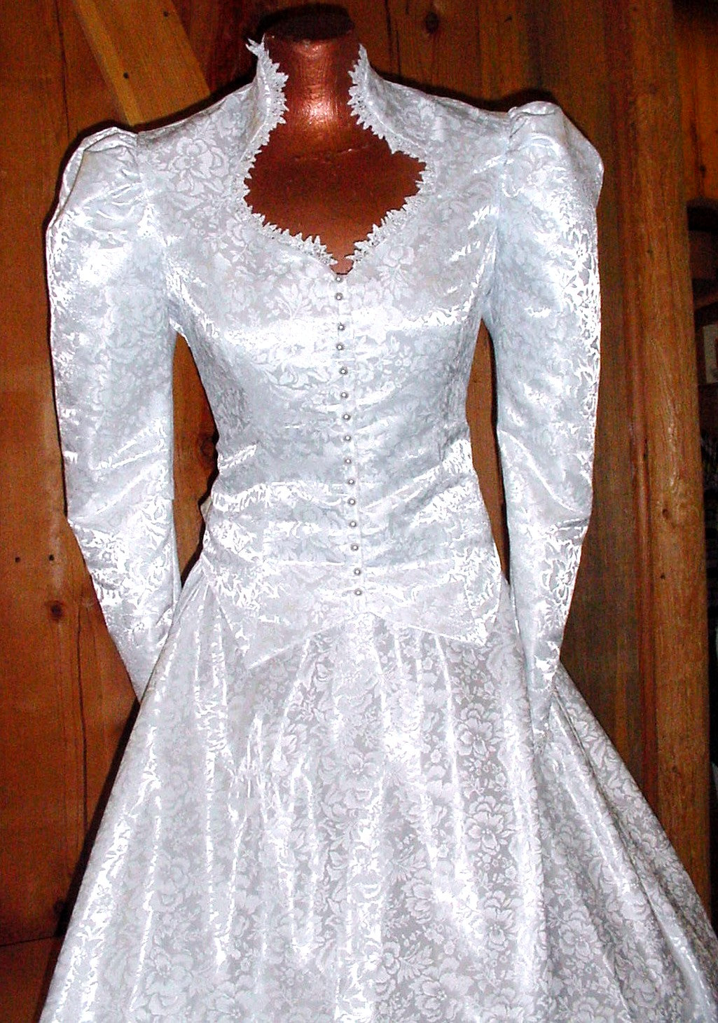 Simple Graces "Lilith and Lillian" Set in Satin Jacquard, White, Size 16