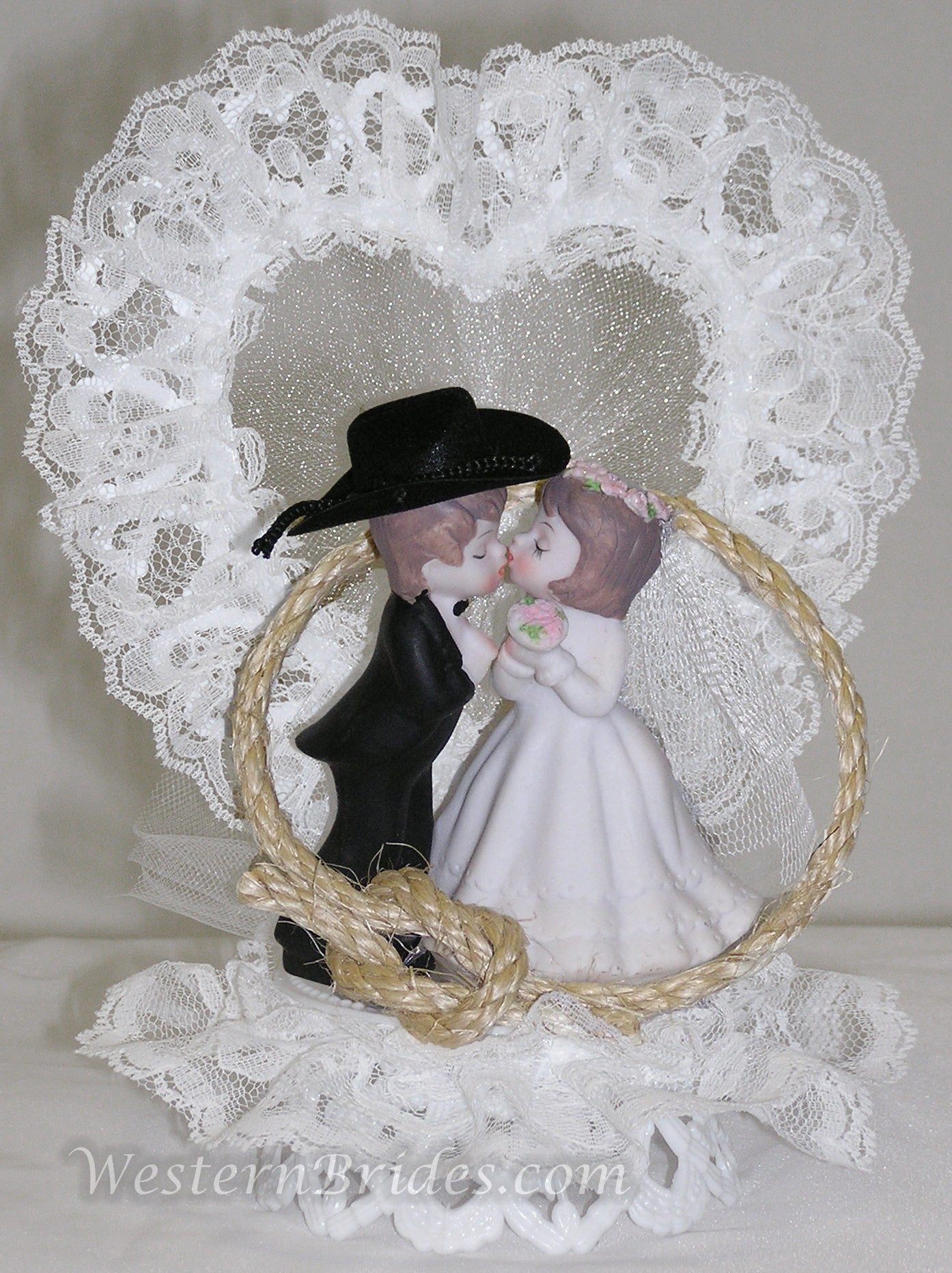 Couple in Rope Ring