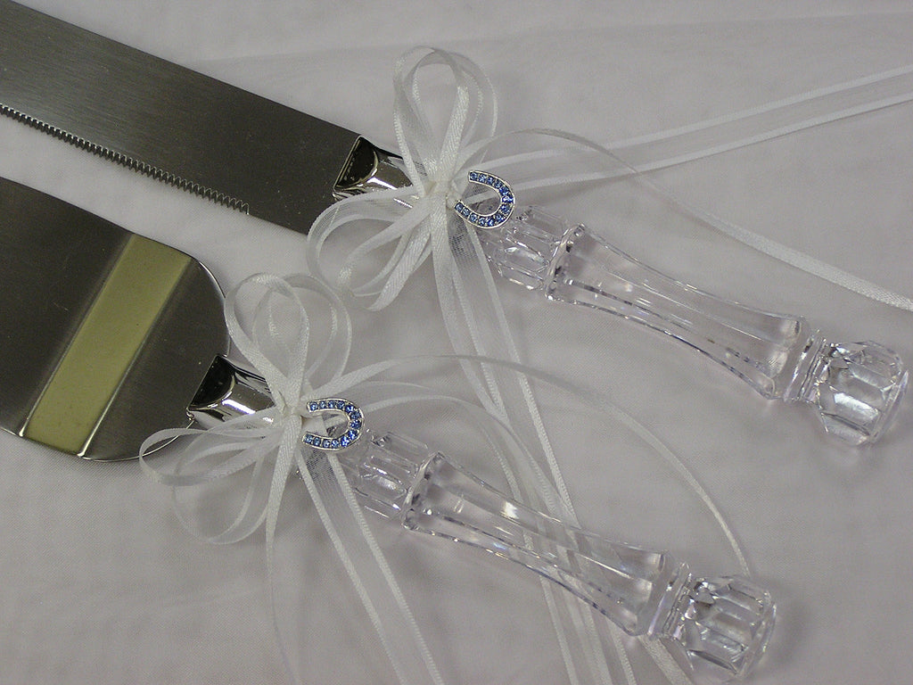 Lucky in Love Serving Set