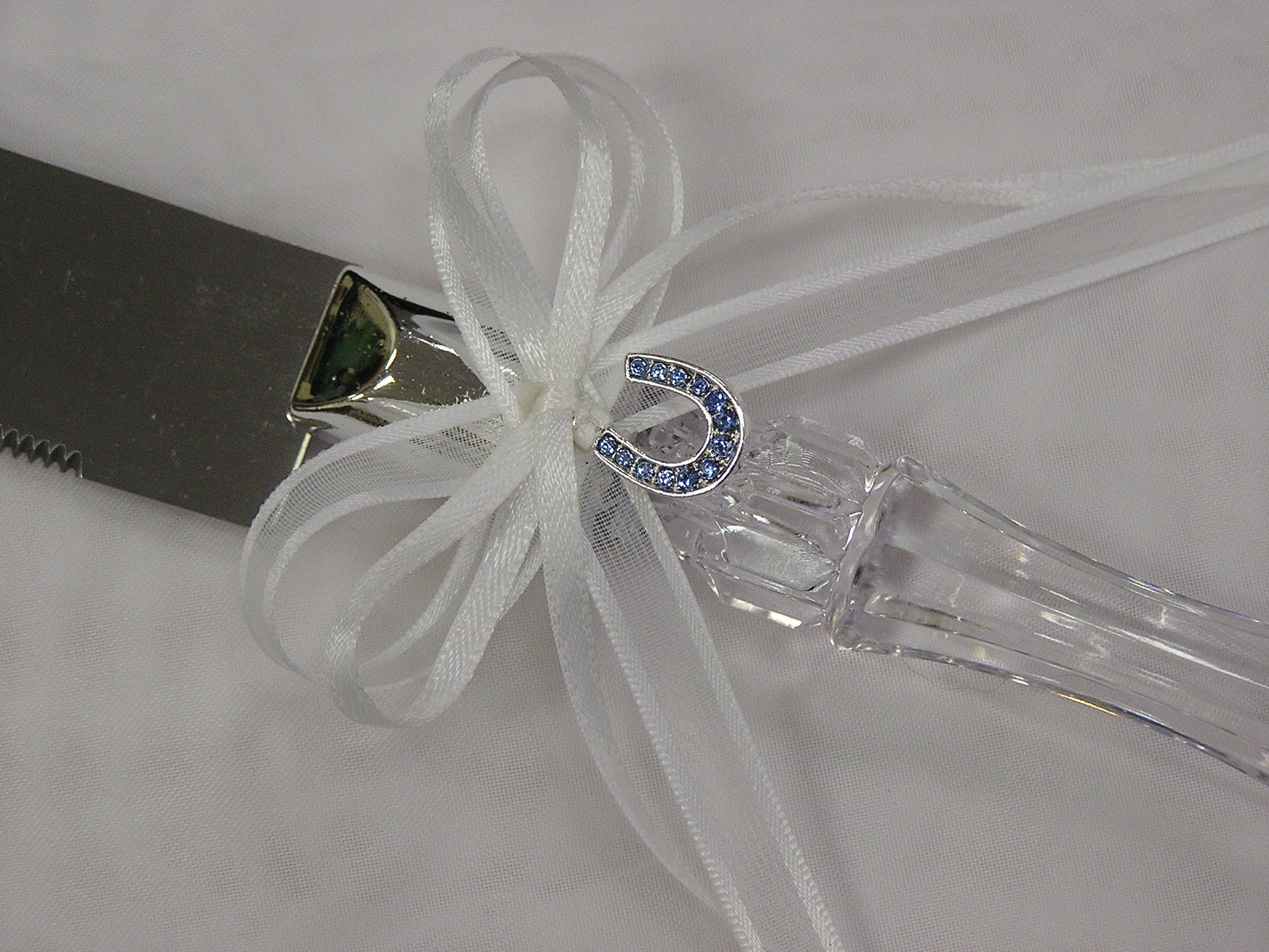 Lucky in Love Serving Set