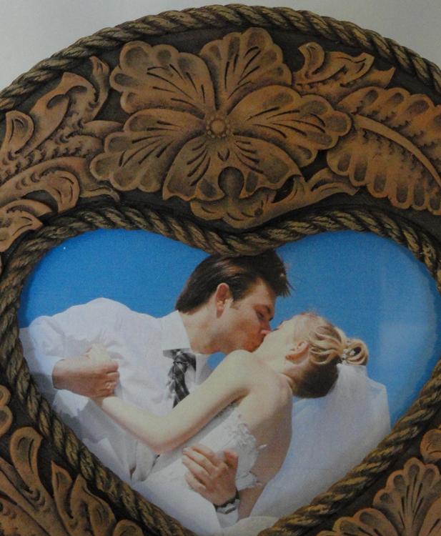 Tooled Leather Look Heart Frame, Brown