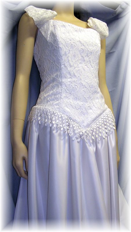 Simple Graces "Virginia" Western Wedding Gown, White, Size 8